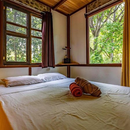 Uvita River Guesthouse Экстерьер фото