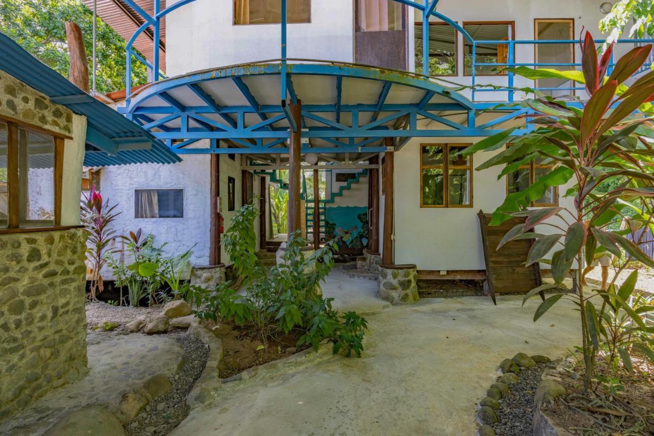 Uvita River Guesthouse Экстерьер фото