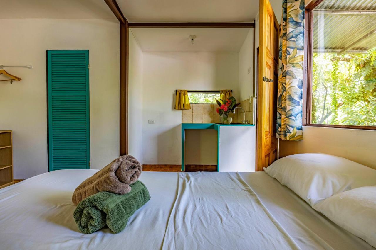 Uvita River Guesthouse Экстерьер фото
