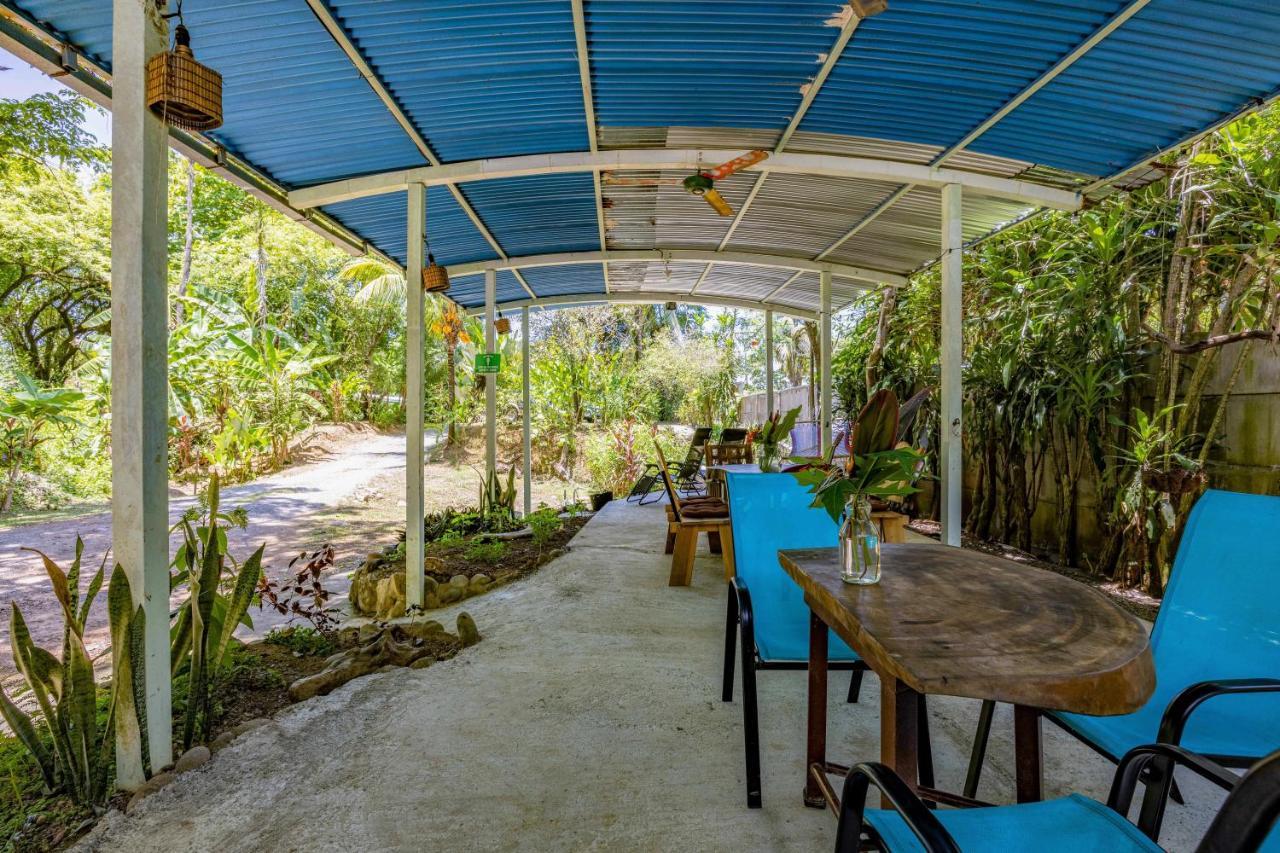 Uvita River Guesthouse Экстерьер фото