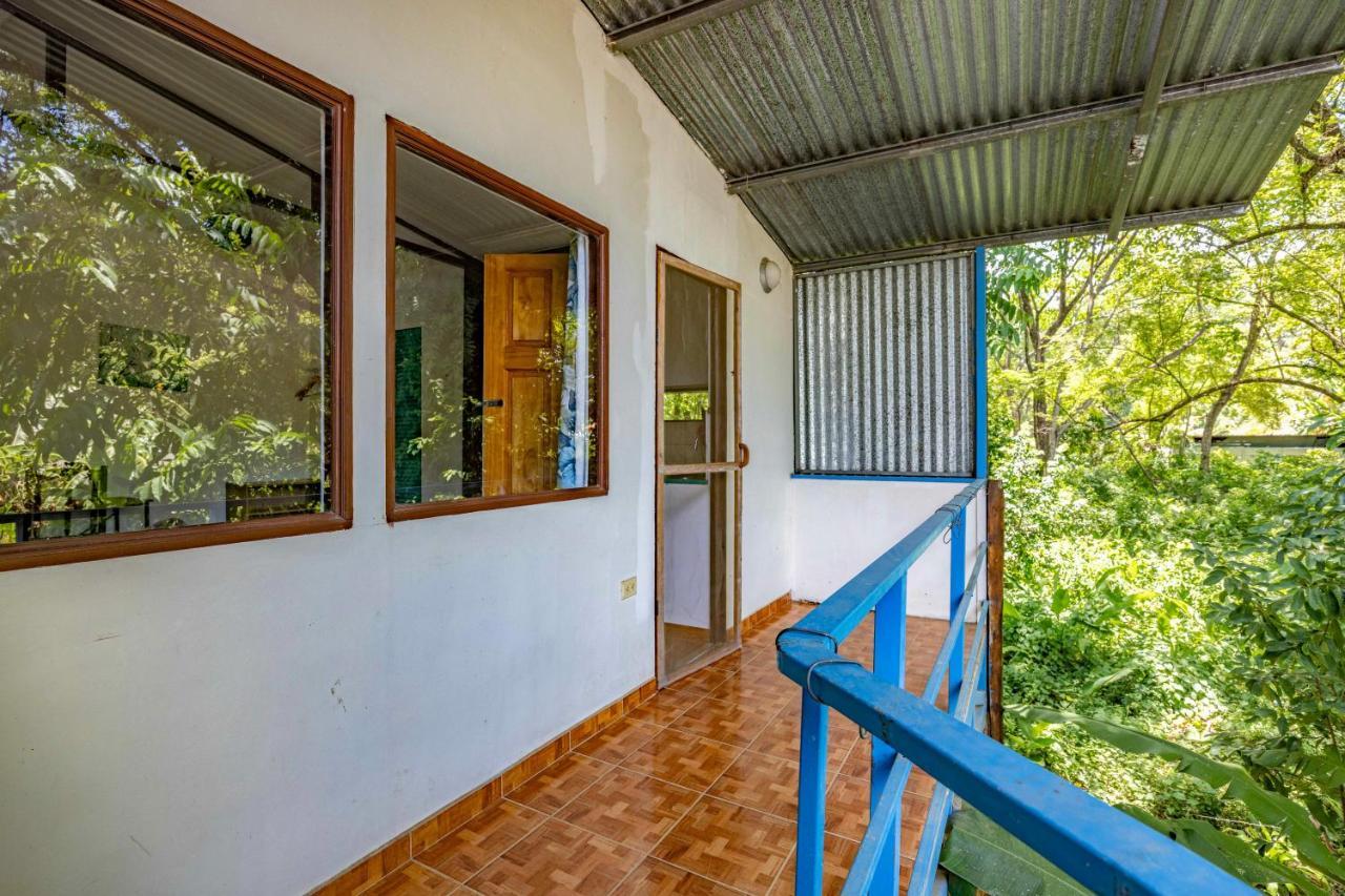 Uvita River Guesthouse Экстерьер фото